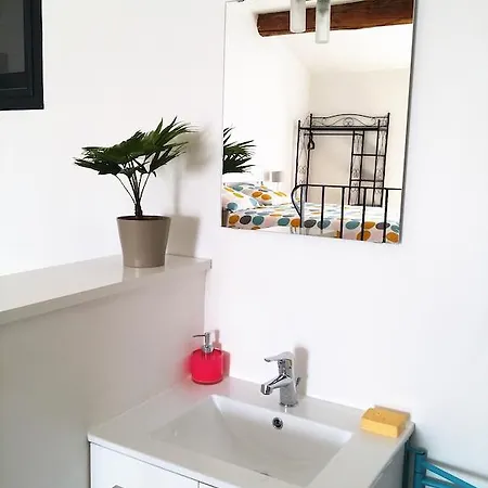 Chez Waucquier Villa Beaucaire  Room photo